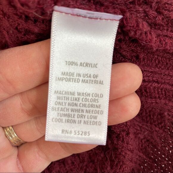 Express maroon slouchy cozy cropped sweater - Picture 5 of 5